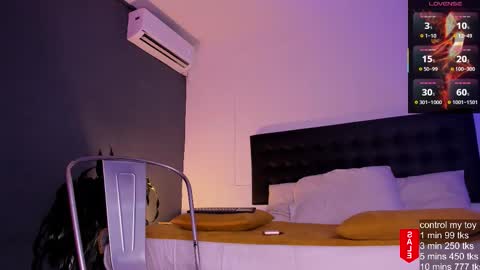 Snapshot of teoferrer chatting on 8, 11, 2025 Teo Ferrer online show from 8, 11, 2025