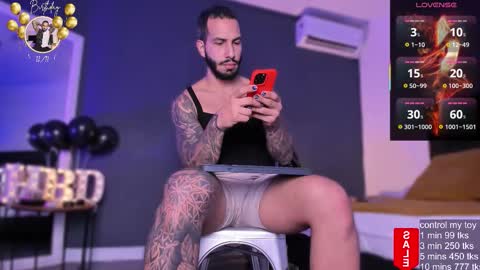 Snapshot of teoferrer chatting on 11, 11, 2025 Teo Ferrer online show from 11, 11, 2025