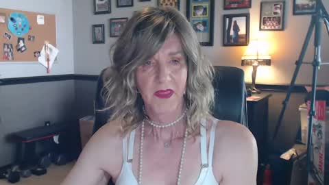 terilee59 online show from 19, 5, 2026
