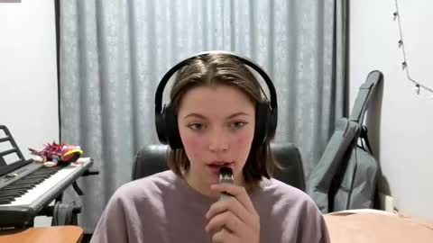 Anny Simpson online show from 20, 4, 2026