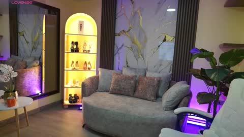 Tessa Fox online show from 20, 2, 2026