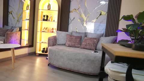 Tessa Fox online show from 26, 2, 2026