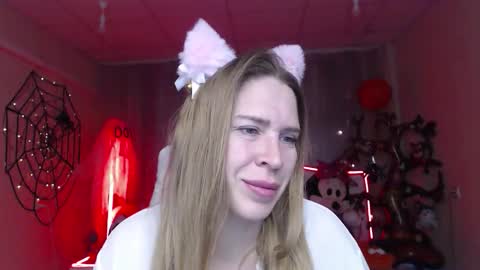 tessadaybreak online show from 28, 10, 2025