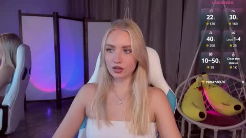 TessaHamilton online show from 21, 10, 2025