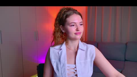 Snapshot of tesssahart chatting on 7, 6, 2026 TessaHart online show from 7, 6, 2026
