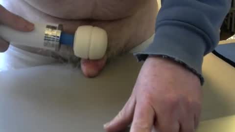 Snapshot of testechat chatting on 6, 3, 2026 Test the Chat online show from 6, 3, 2026