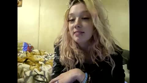 Snapshot of texaspregogrllll chatting on 13, 12, 2024 TEXASGIRLLLL online show from 13, 12, 2024