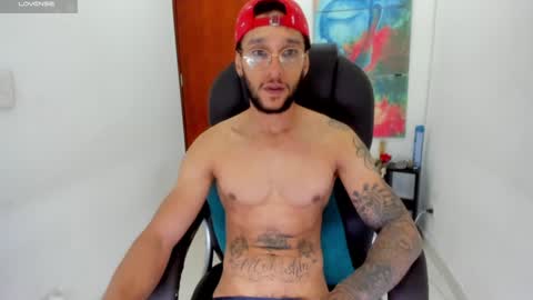 Snapshot of teylor_cristian chatting on 6, 12, 2024 Cristhian Teylor online show from 6, 12, 2024