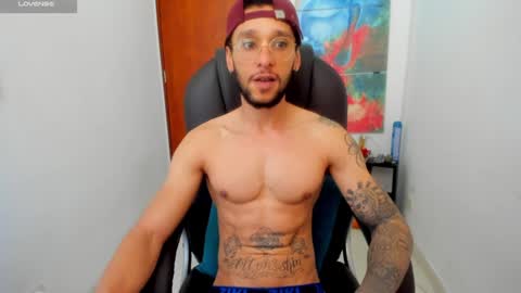 Snapshot of teylor_cristian chatting on 15, 12, 2024 Cristhian Teylor online show from 15, 12, 2024