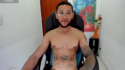 Snapshot of teylor_cristian chatting on 15, 1, 2025 Cristhian Teylor online show from 15, 1, 2025