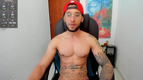 Snapshot of teylor_cristian chatting on 1, 3, 2025 Cristhian Teylor online show from 1, 3, 2025