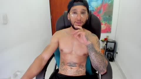 Snapshot of teylor_cristian chatting on 3, 3, 2025 Cristhian Teylor online show from 3, 3, 2025