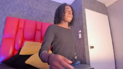 teylor_lovee online show from 23, 12, 2025