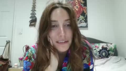Snapshot of tfeather0532 chatting on 26, 5, 2026 Tessa online show from 26, 5, 2026