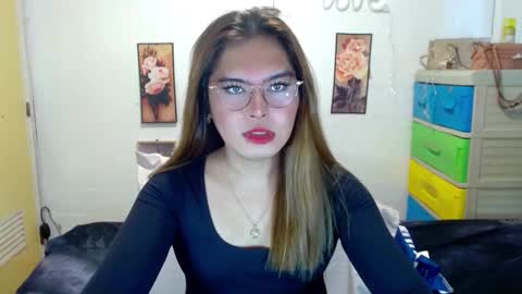 tgirlselena online show from 24, 10, 2025