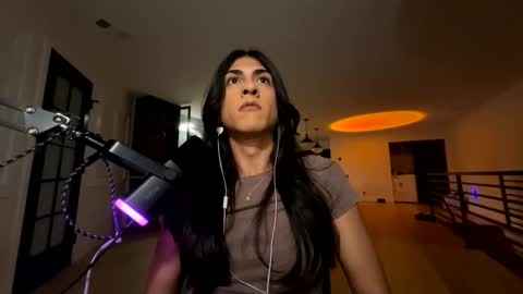 babygirlmami online show from 13, 3, 2026