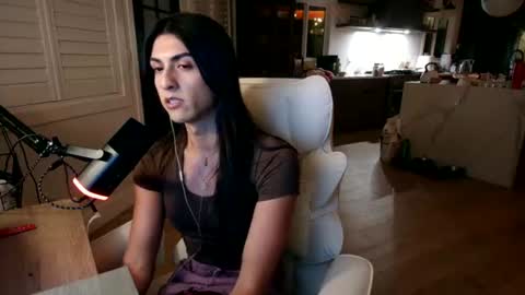 Snapshot of tgirltoesx chatting on 17, 7, 2026 babygirlmami online show from 17, 7, 2026