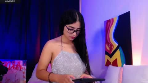 thalia  online show from 5, 11, 2025