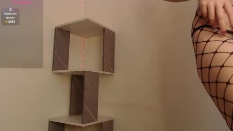  Thalia Anderson  online show from 26, 2, 2025