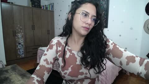    online show from 4, 4, 2026