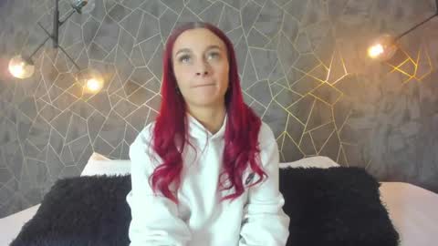 THALIRA ANGELS online show from 27, 5, 2026