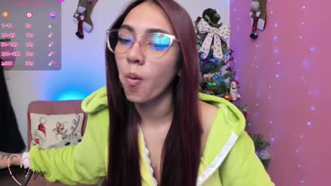 thamara_cooper_ online show from 20, 12, 2024