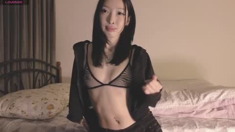 thanos_world1321002 online show from 10, 9, 2025