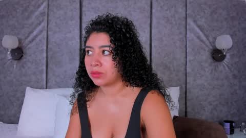 thara webstter online show from 4, 4, 2026