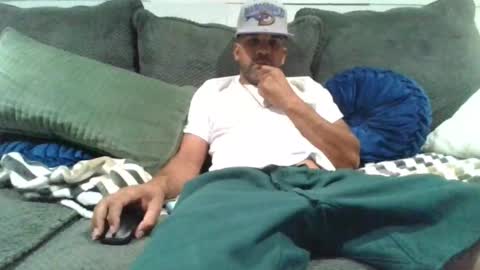 thatazguyaz online show from 28, 10, 2025