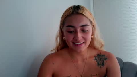 Snapshot of thatgirl2003 chatting on 20, 7, 2026 online show from 20, 7, 2026