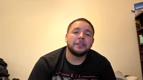 Snapshot of thatguymichael93 chatting on 22, 7, 2026 thatguymichael93 online show from 22, 7, 2026