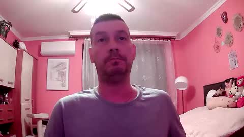 Snapshot of the_bee16 chatting on 29, 5, 2026 the_bee16 online show from 29, 5, 2026