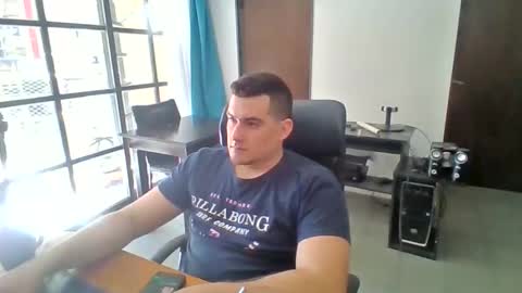 the_dark_knive_ online show from 5, 10, 2025