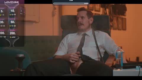 Snapshot of the_dilf chatting on 24, 12, 2024 The DILF -  online show from 24, 12, 2024