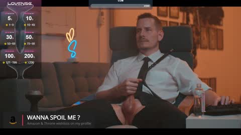 Snapshot of the_dilf chatting on 27, 1, 2025 The DILF -  online show from 27, 1, 2025