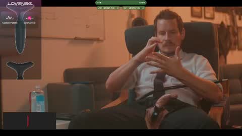 Snapshot of the_dilf chatting on 12, 7, 2026 The DILF - online show from 12, 7, 2026