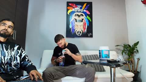 SCOTT  THEO  KAMERON  GENDERSON online show from 4, 12, 2024