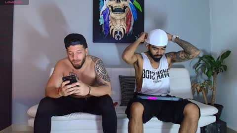 SCOTT  THEO  KAMERON  GENDERSON online show from 17, 12, 2024