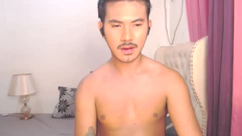 Snapshot of the_killian_jones chatting on 24, 2, 2025 ken online show from 24, 2, 2025