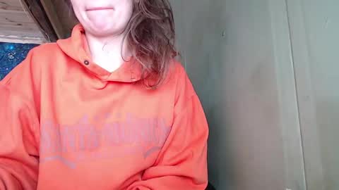 Snapshot of the_prettywondder chatting on 5, 2, 2025 Ekye online show from 5, 2, 2025