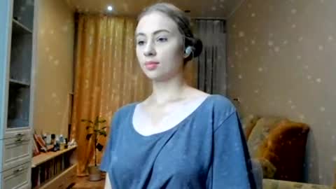 Ally    STREAMING ON TWITCH NOW Check my Twitter for updates online show from 15, 12, 2024