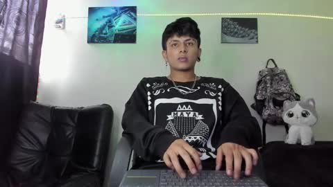 Snapshot of the_weed_guys chatting on 20, 12, 2024 Danny online show from 20, 12, 2024