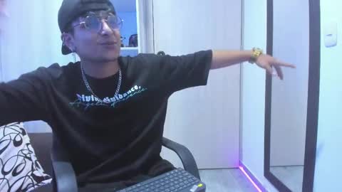 Snapshot of the_weed_guys chatting on 20, 9, 2025 Danny online show from 20, 9, 2025