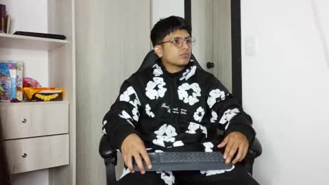 Danny online show from 22, 11, 2025