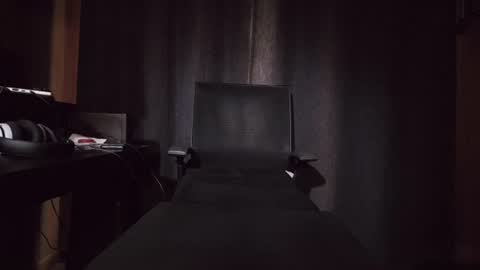 Snapshot of thebarefootgamer chatting on 12, 7, 2026 Blue and Red online show from 12, 7, 2026