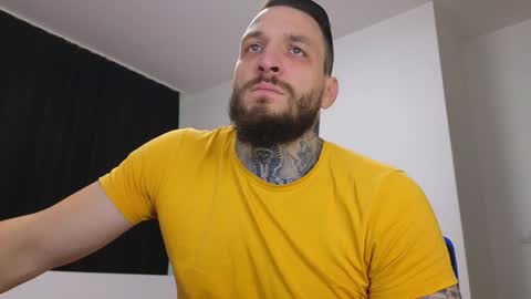 Snapshot of thebestmuscles chatting on 6, 12, 2024 John online show from 6, 12, 2024