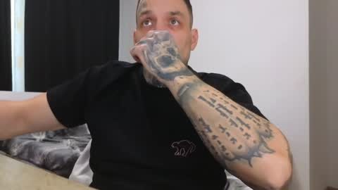 Snapshot of thebestmuscles chatting on 16, 12, 2024 John online show from 16, 12, 2024