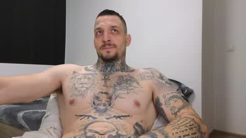 Snapshot of thebestmuscles chatting on 26, 12, 2024 John online show from 26, 12, 2024