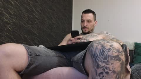 Snapshot of thebestmuscles chatting on 9, 1, 2025 John online show from 9, 1, 2025