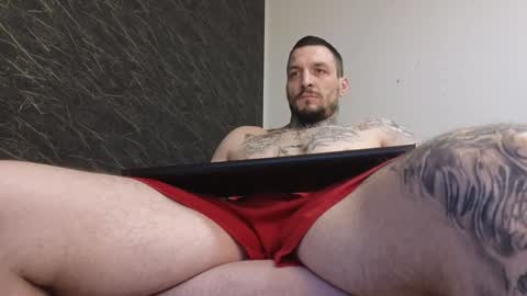 Snapshot of thebestmuscles chatting on 12, 1, 2025 John online show from 12, 1, 2025